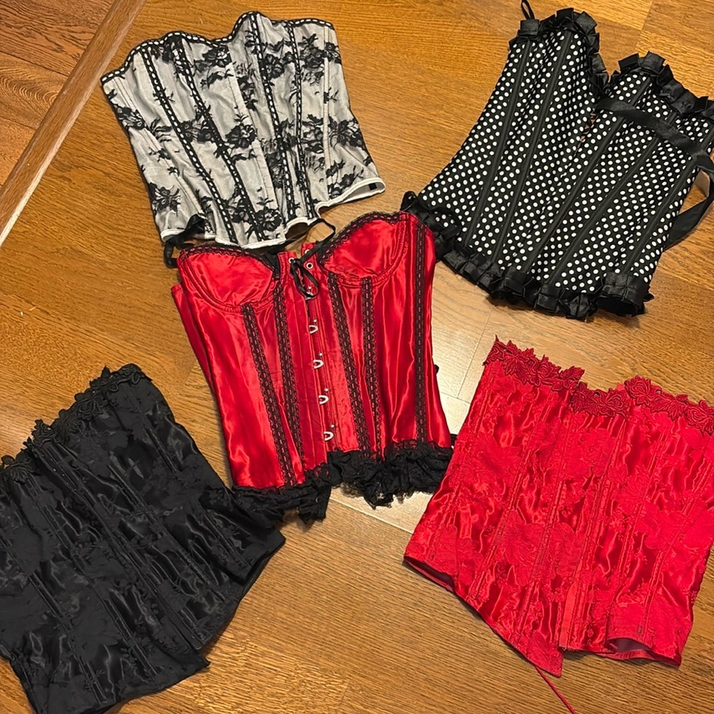 Corsets Burlesque Fashion Showgirl Photoshoot